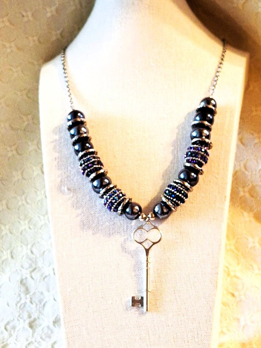 Beautiful Chunky Vintage Beaded Key Necklace